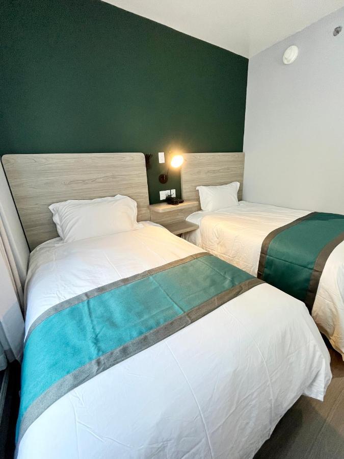 Starlight Hotel Near Lga Airport Ню Йорк Екстериор снимка